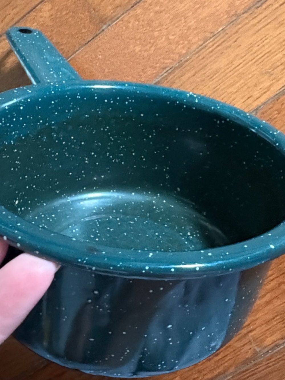 Vintage Green Speckled Enamel Saucepan - Picture 4 of 5